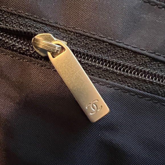 Authentic CHANEL Bag - Picture 9 of 10